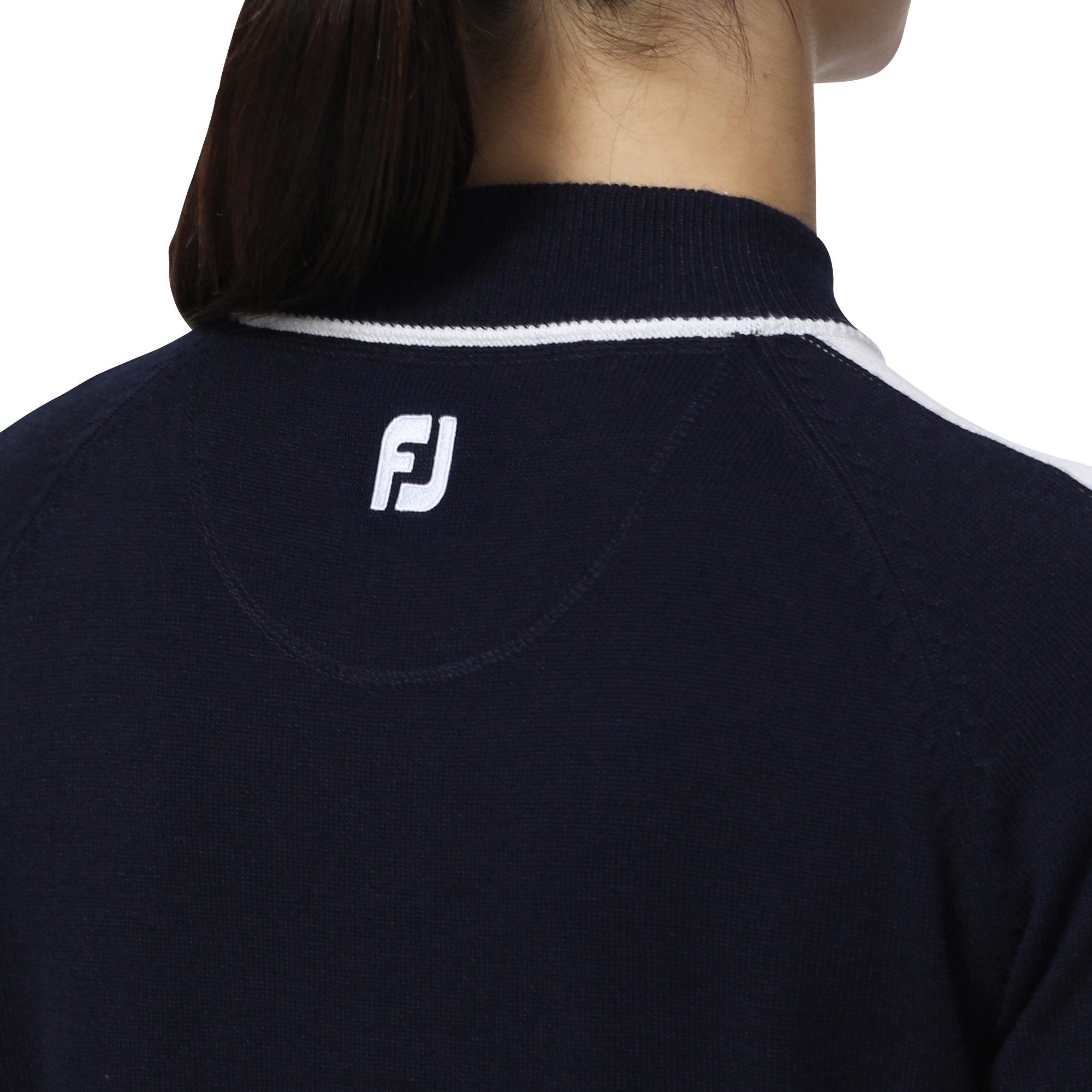 WOMEN'S モックネック ロゴセーター