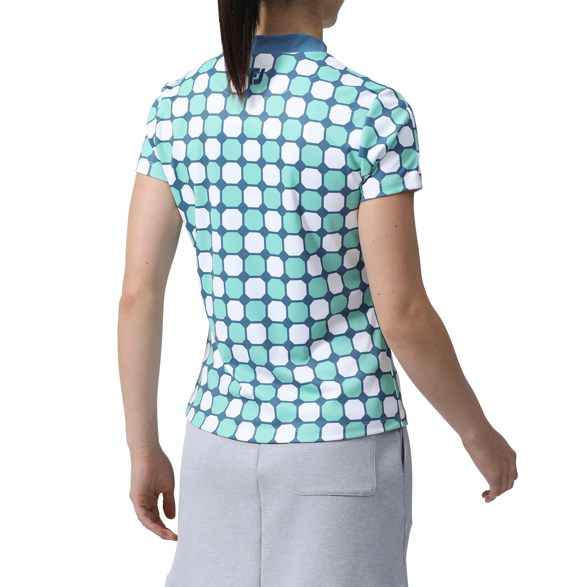 オクタゴンプリント半袖モックネックシャツ