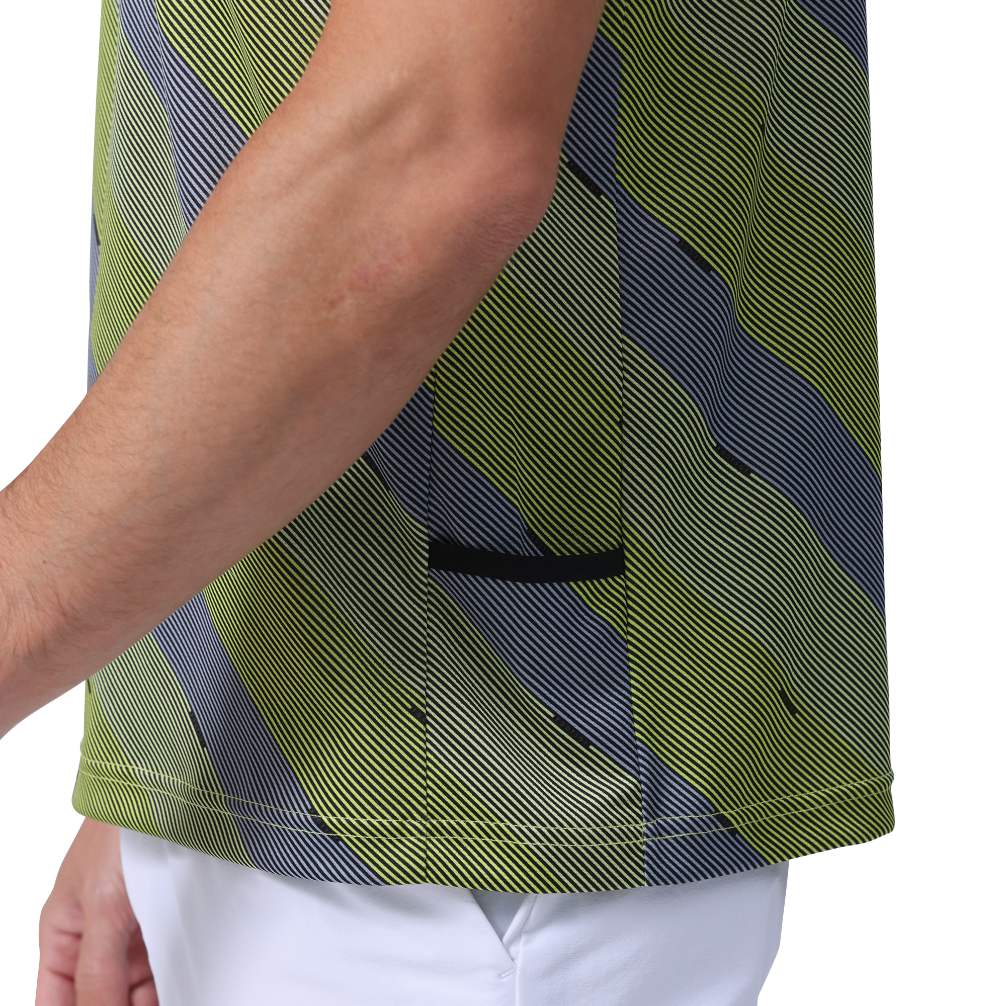 レジメンタルストライププリント半袖モックネックシャツ