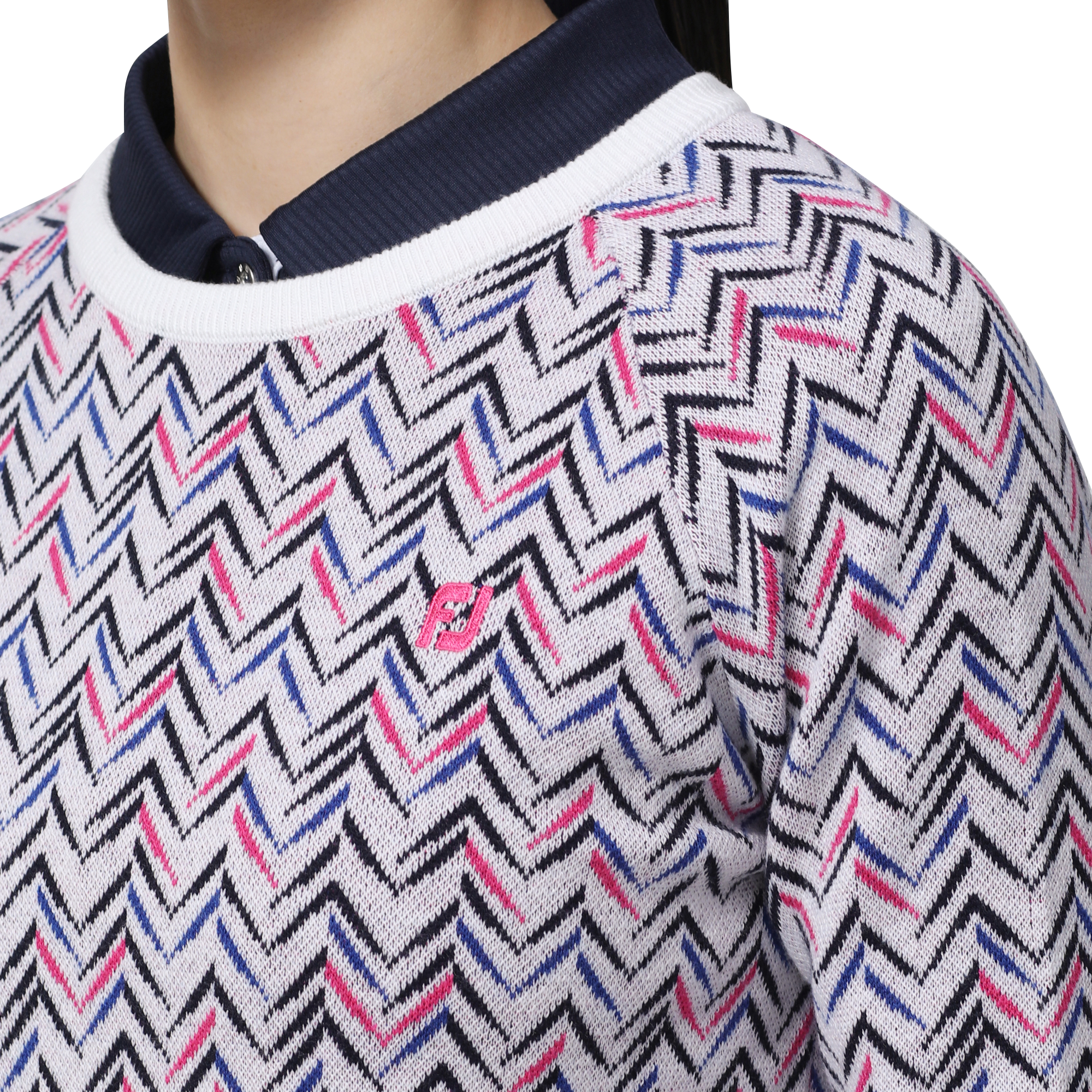 WOMEN'S シェブロンパターン クルーネックセーター